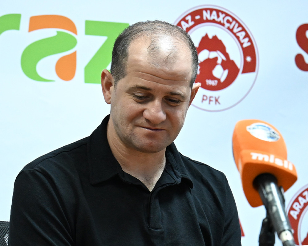 "Qırmızı vərəqədən sonra isə sanki ritmdən düşdük"