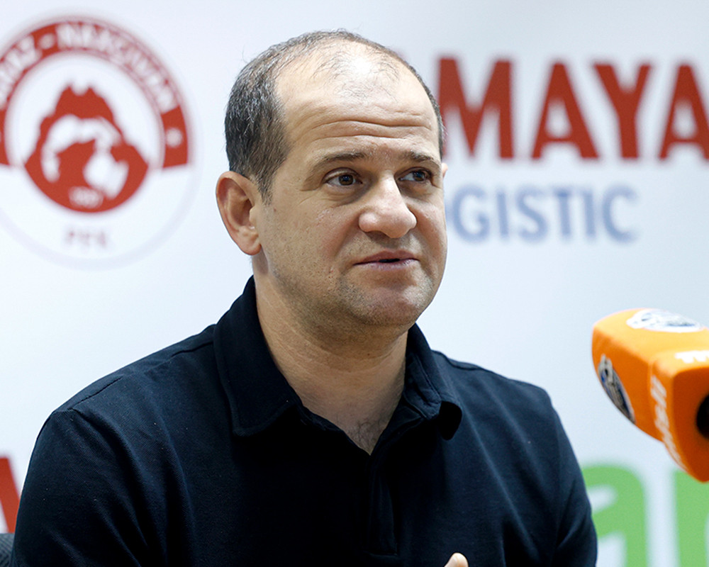 "Görmək istədiyim komanda meydanda yoxdur"