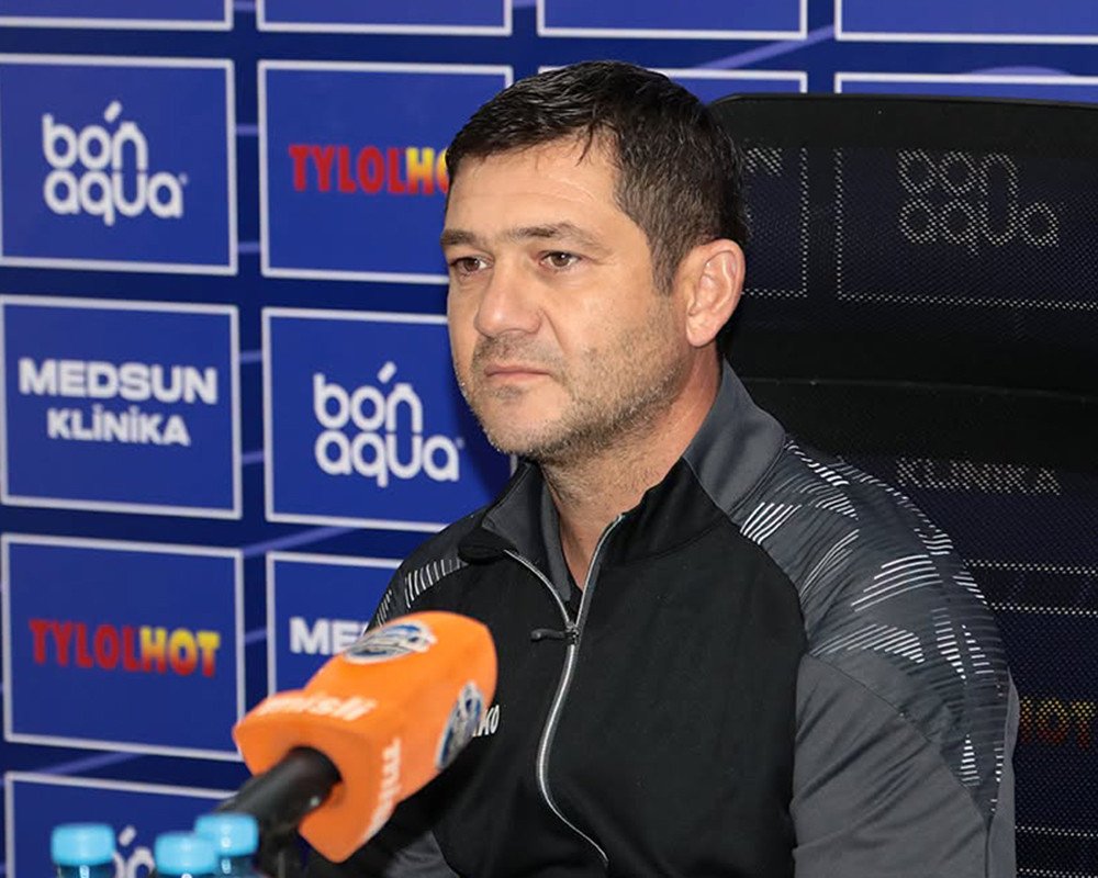 "İki kobud səhv etdik"