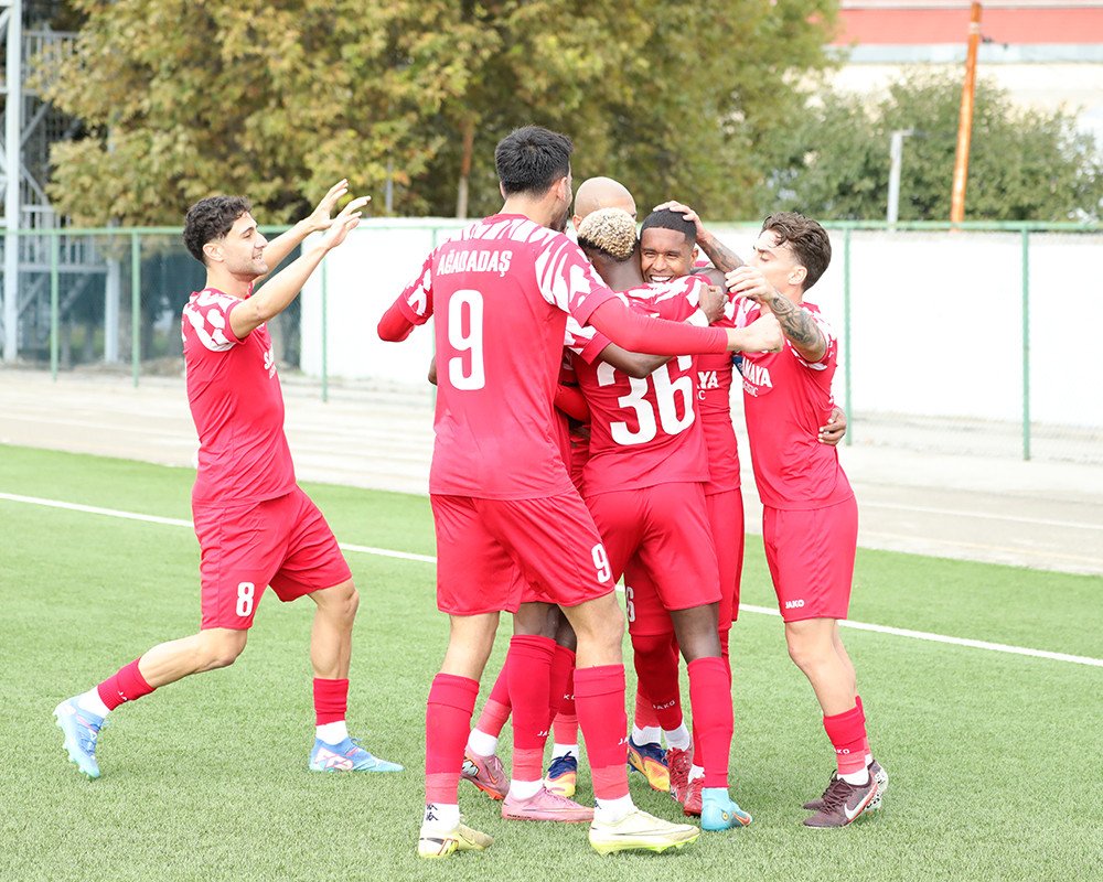 Komandamız 1 xal qazanıb